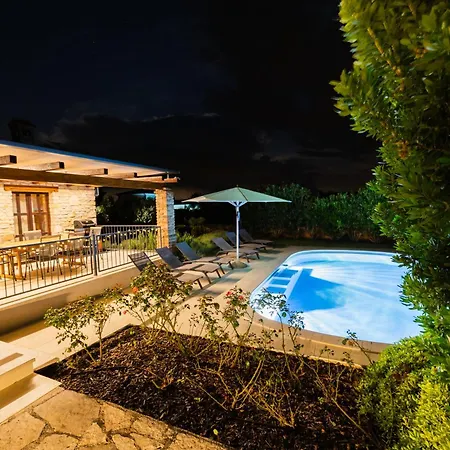 Jurinea In Istrien Mit Pool 빌라 *