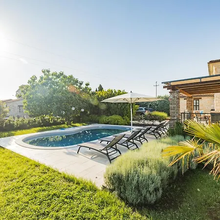 Jurinea In Istrien Mit Pool *