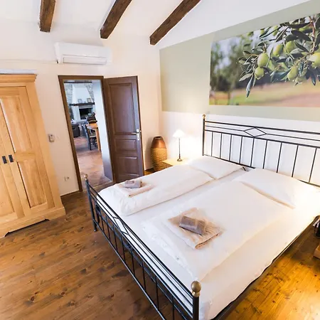 Wunderschöne Jurinea Mit Privaten Pool * Barat (Porec)
