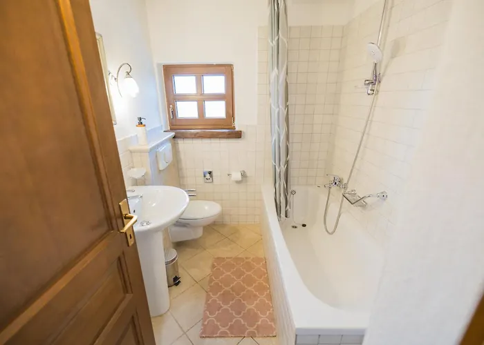 Jurinea In Istrien Mit Pool Barat (Porec)